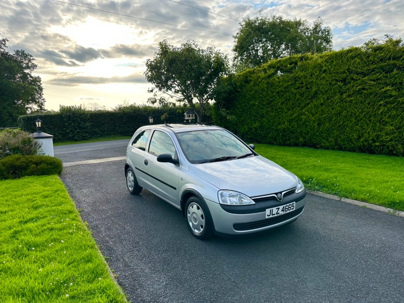 VAUXHALL CORSA